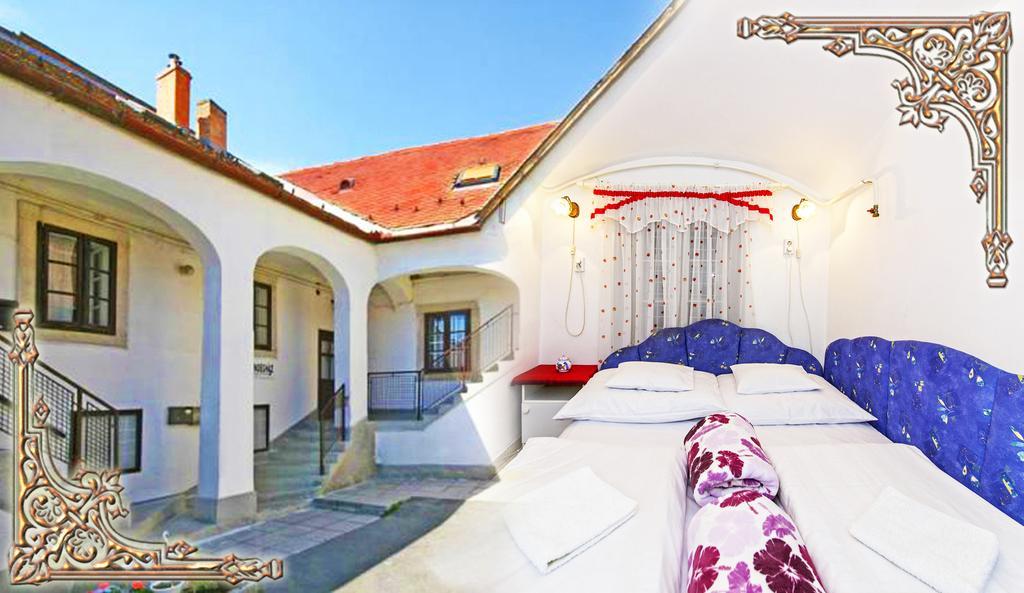 Barokk Vendeghaz Hotel Егер Екстериор снимка