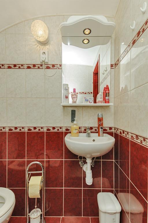 Barokk Vendeghaz Hotel Егер Екстериор снимка